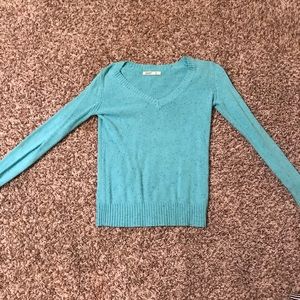Old navy sweater